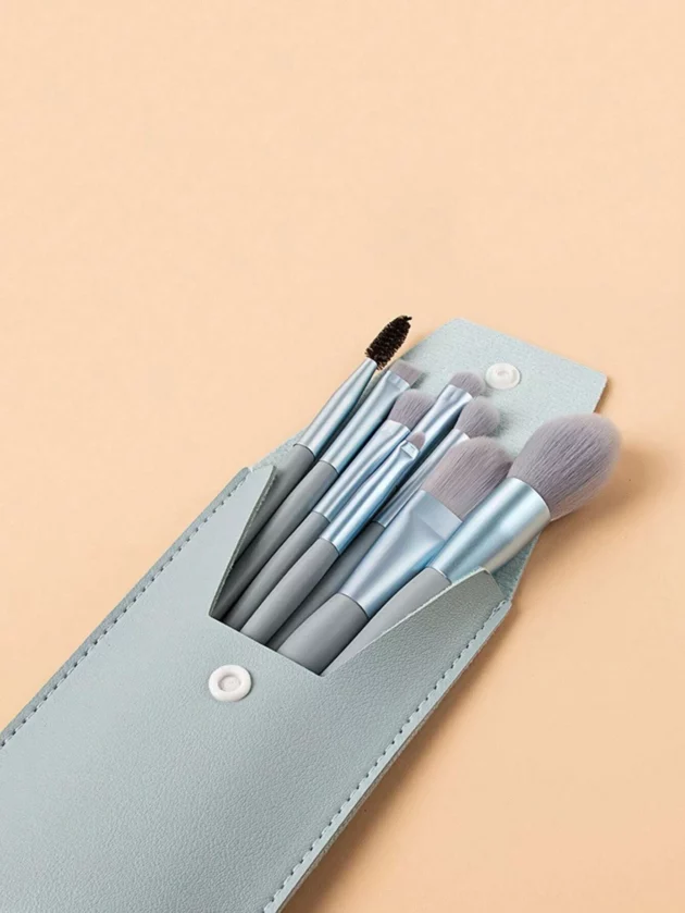 8pcs Makeup Brush Set & 1pc Storage Bag
